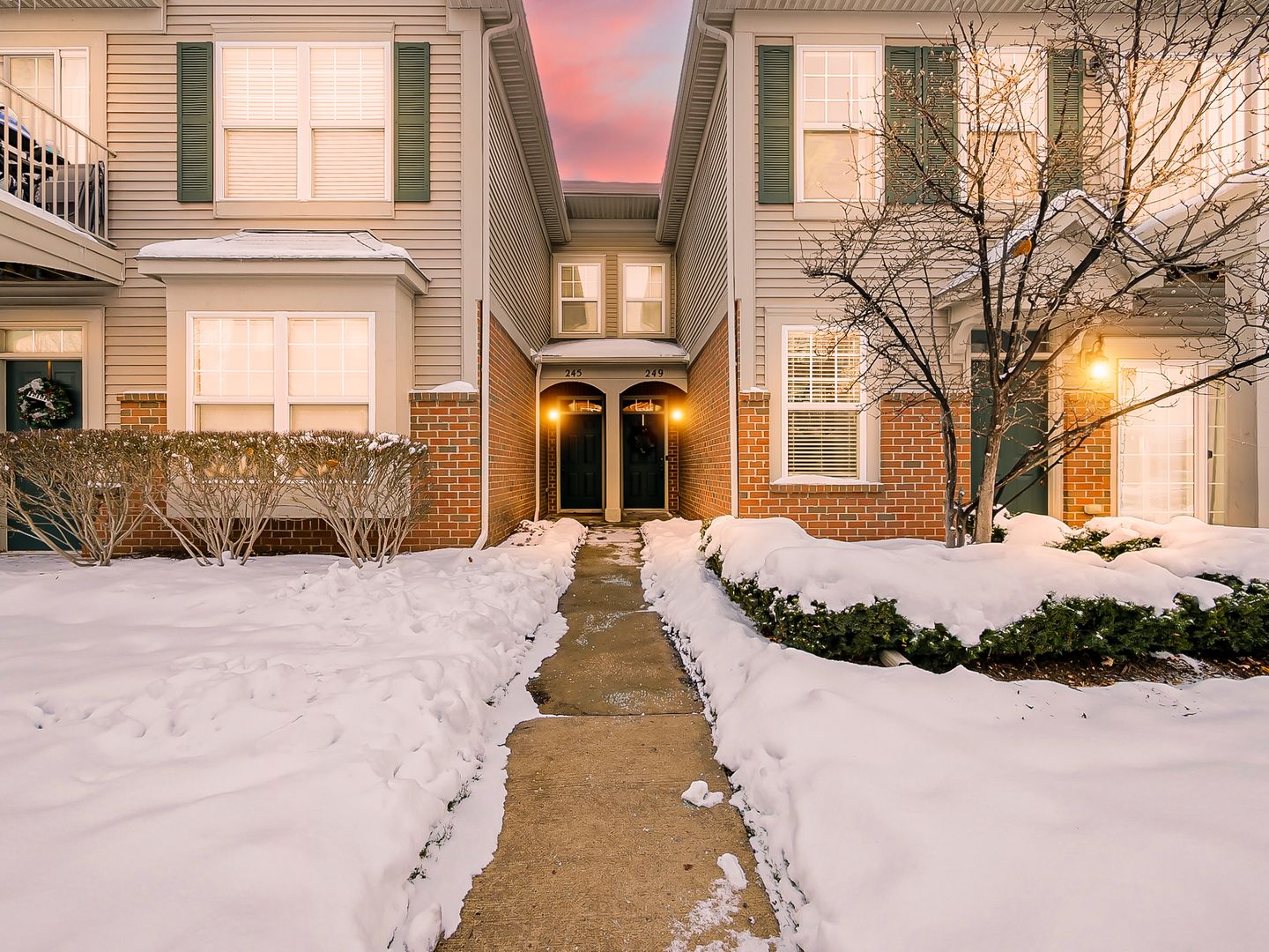 Wixom House: 245 Wright Street