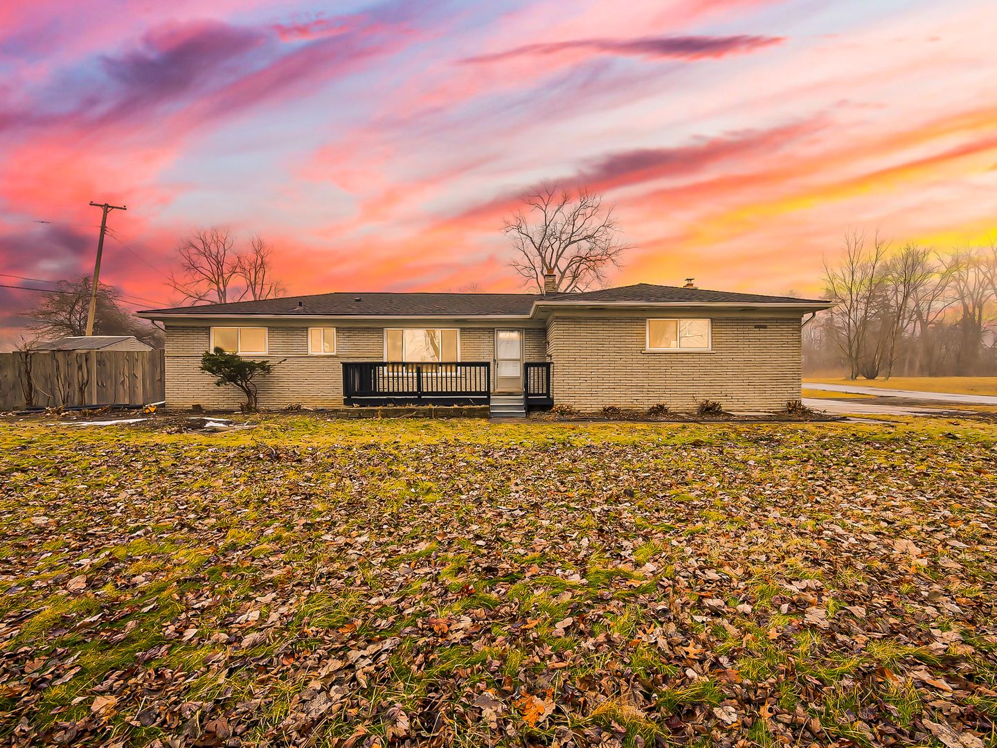 Van Buren Township House: 11780 Haggerty Rd