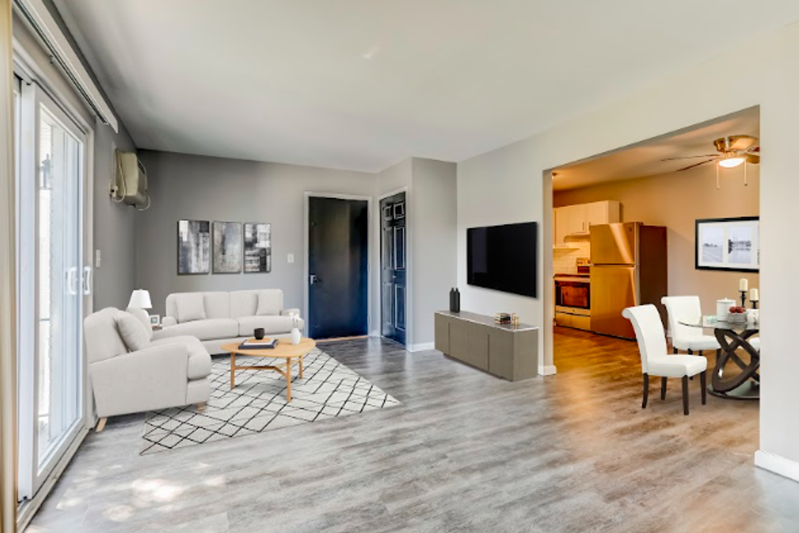 Dearborn Heights Apartment: 5690 Pardee