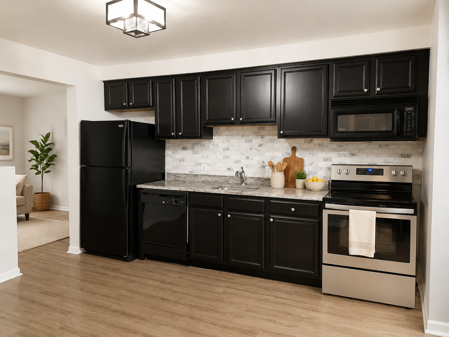 Clawson Apartment: 649 Maple Rd