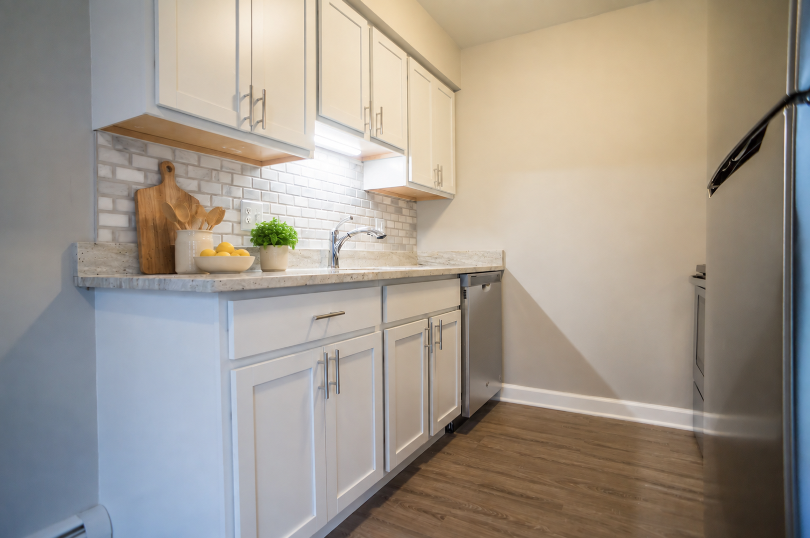 Walled Lake Apartment: 2155 Decker Rd