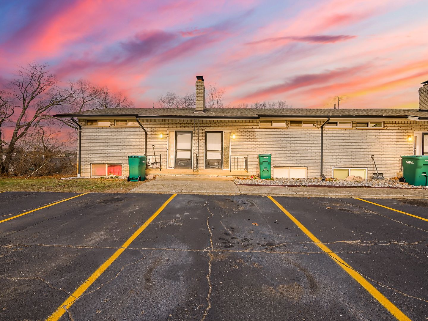 White Lake Townhome: 178 Summitview Ct