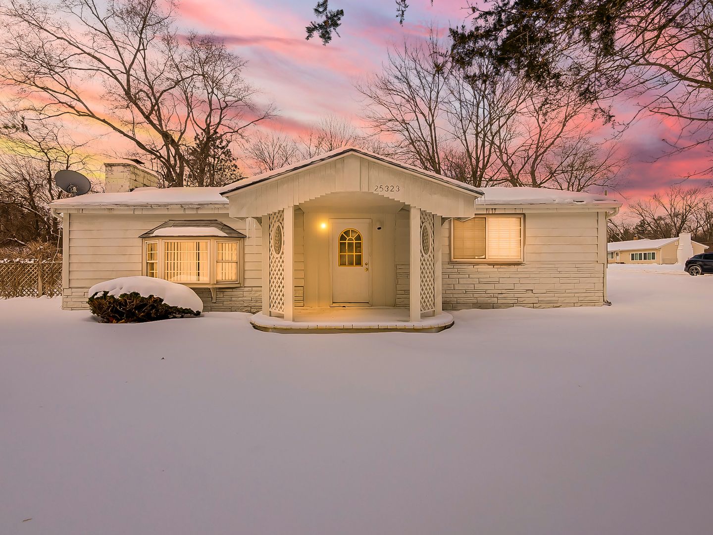 Farmington Hills House: 25323 Orchard Lake Road