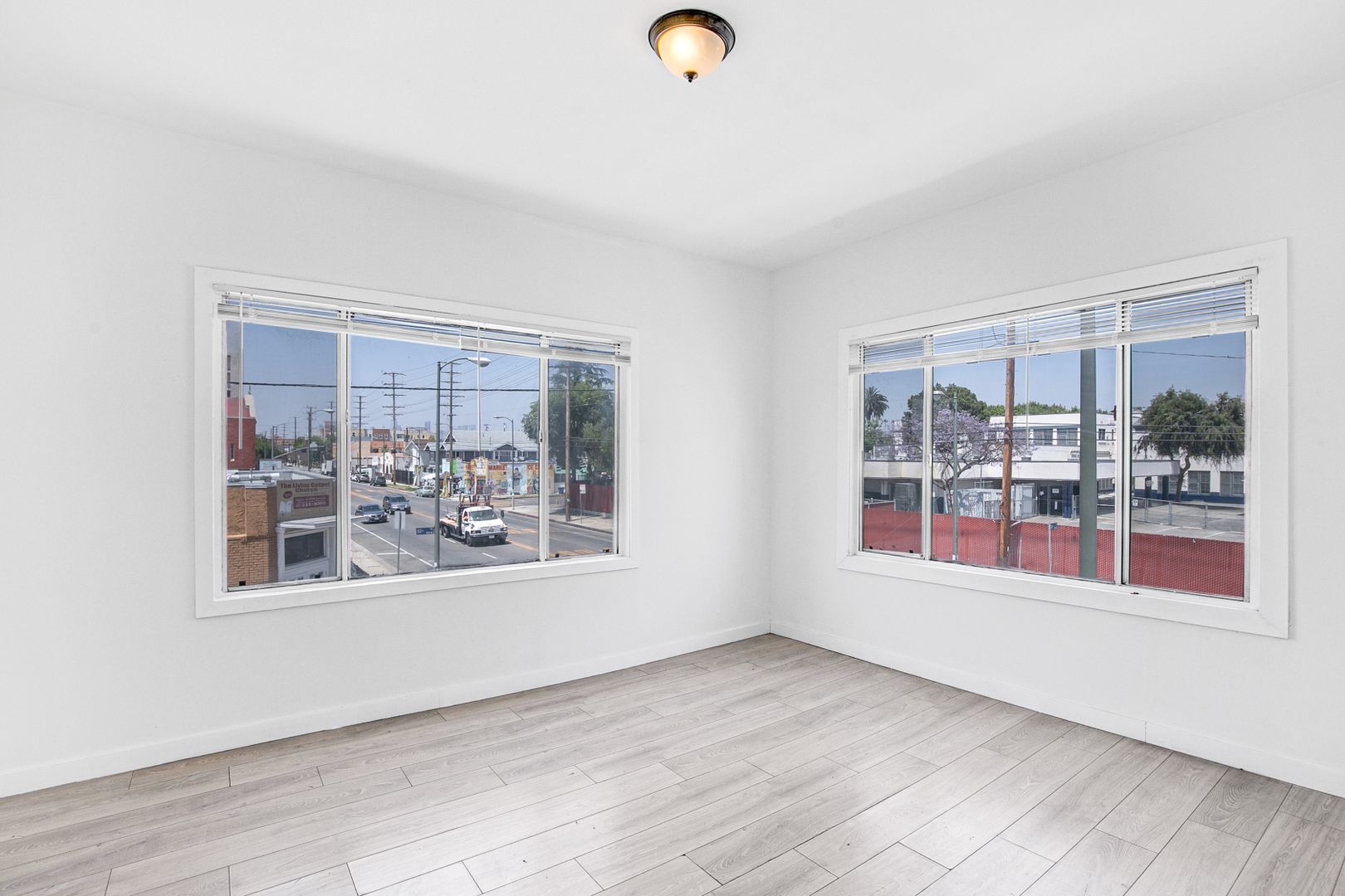 Los Angeles Apartment: 5251 S. Main Street