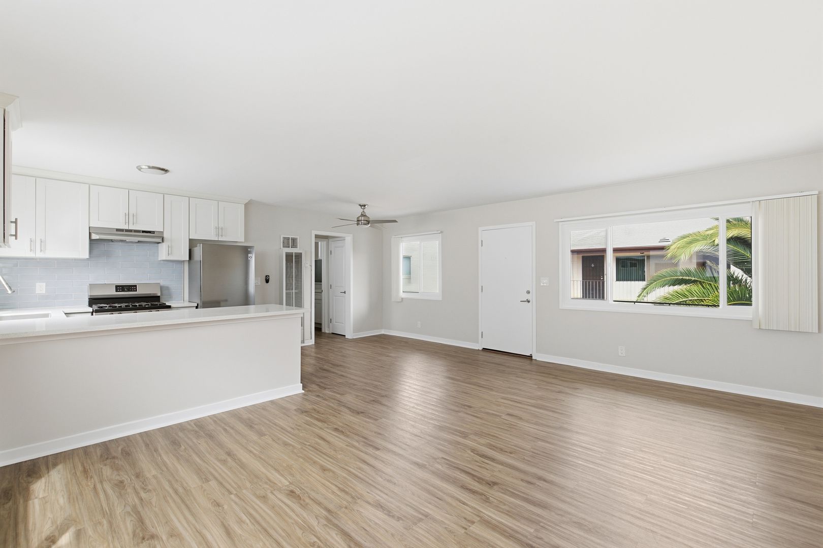 Santa Monica Apartment: 1323 11th Street