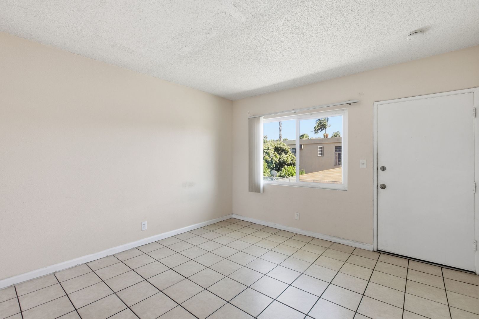 Huntington Park Apartment: 7101 Rugby Ave