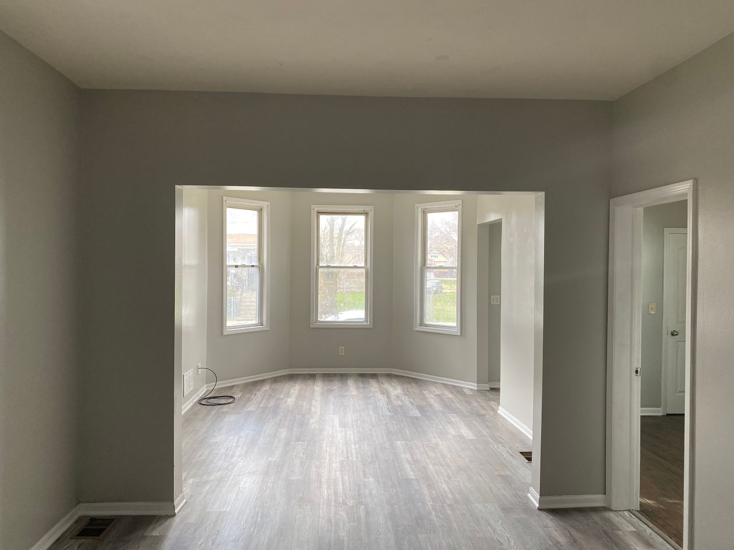 Chicago House: 6829 S Aberdeen St