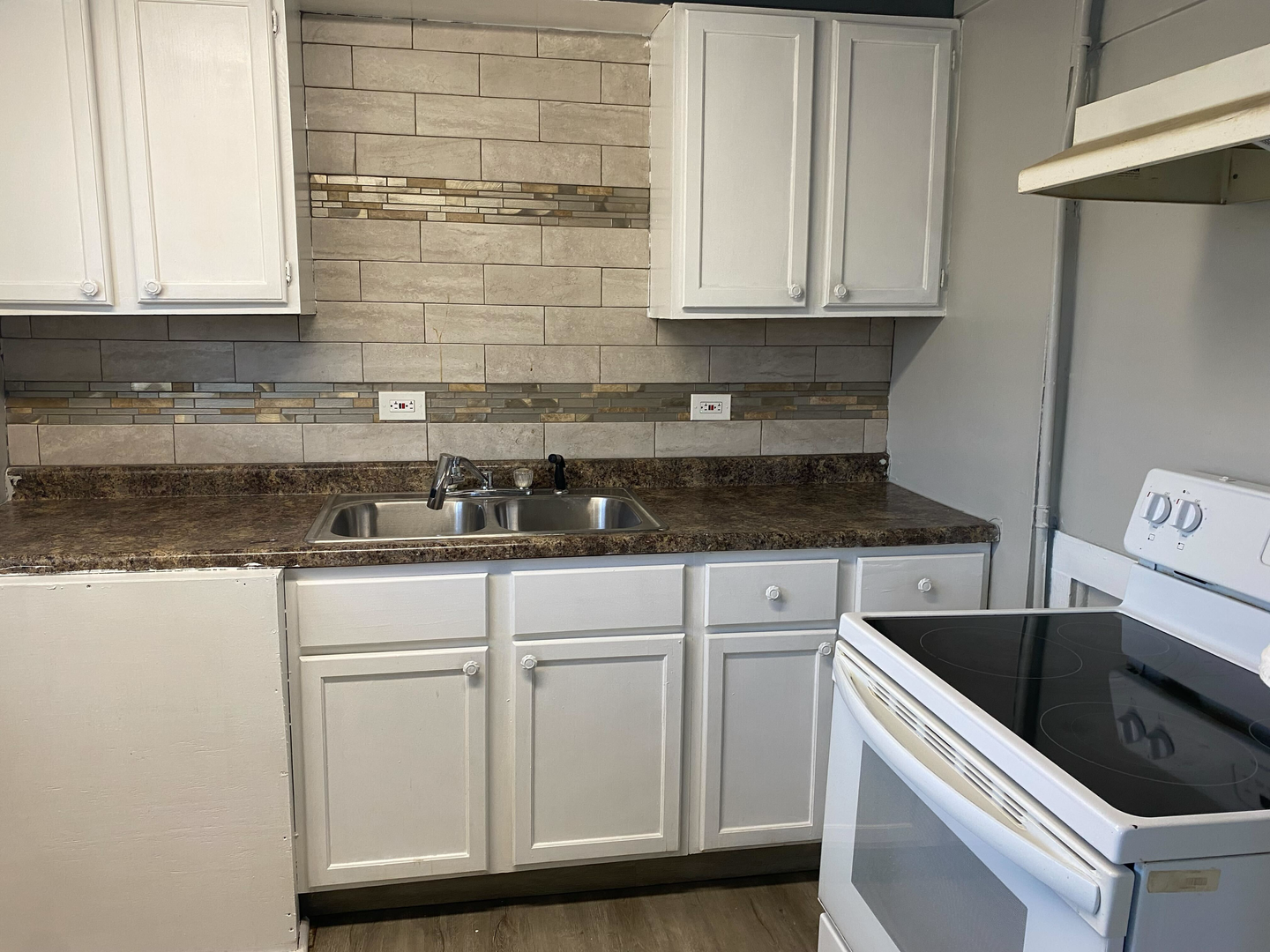 Harvey Apartment: 203 W 154th St