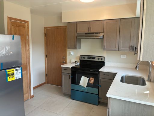 Freshly Renovated 2-Bedroom with Updated Kitchen & Bath