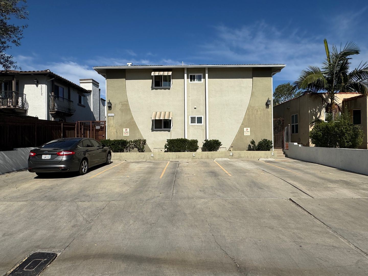 San Diego Apartment: 3222 Collier Ave
