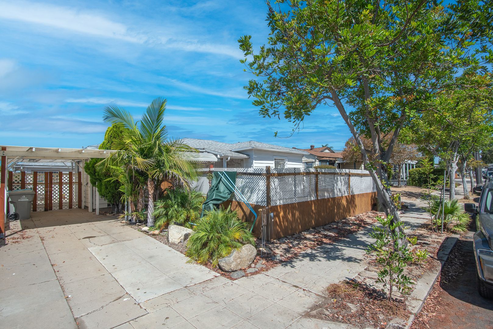 San Diego House: 4682 Altadena Avenue