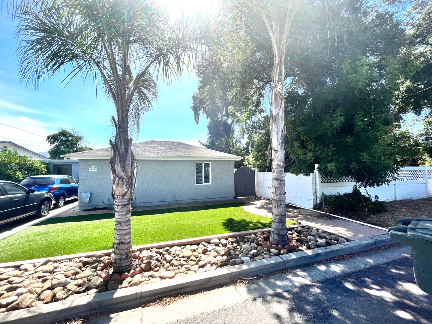 Oak View Multiplex: 648 Good Hope St (STUDIO)