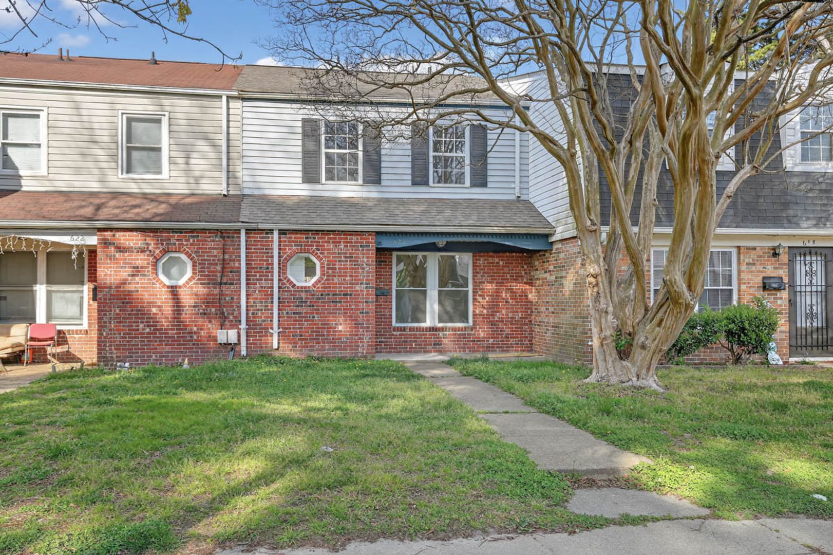 Virginia Beach Townhome: 620 Red Horse Ln