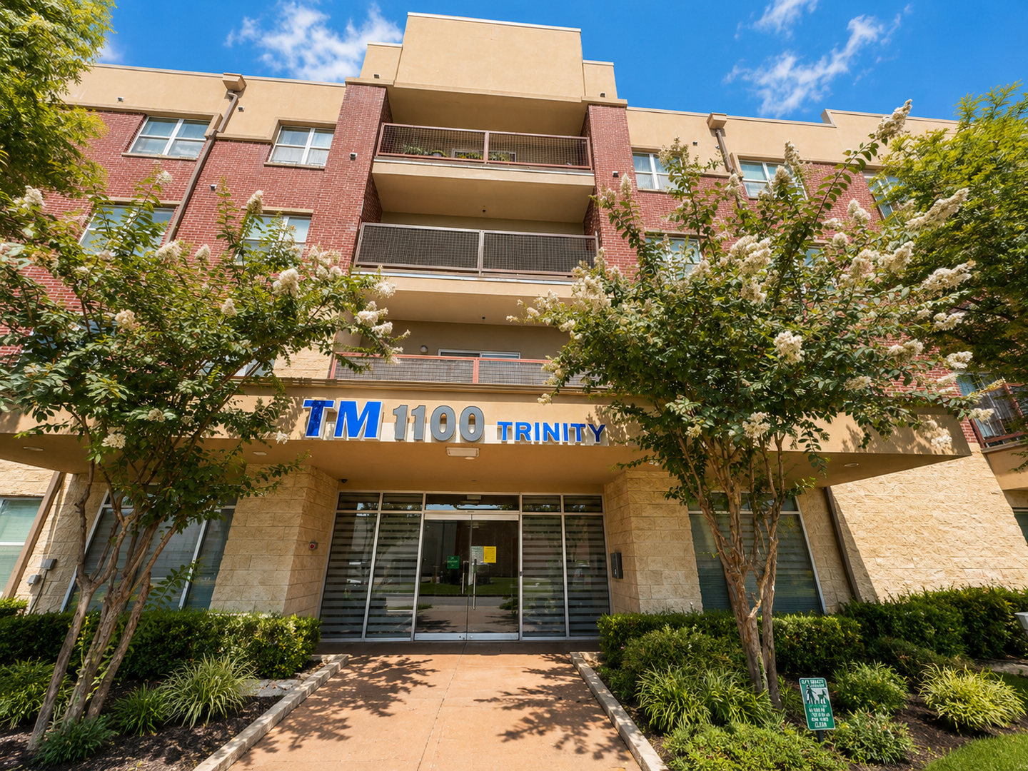 Carrollton Condo: 1100 West Trinity Mills Road #3012