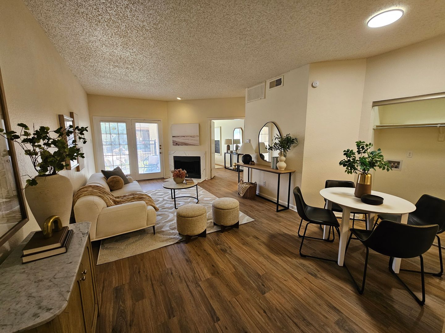 Dallas Condo: 5550 Spring Valley Rd # C14