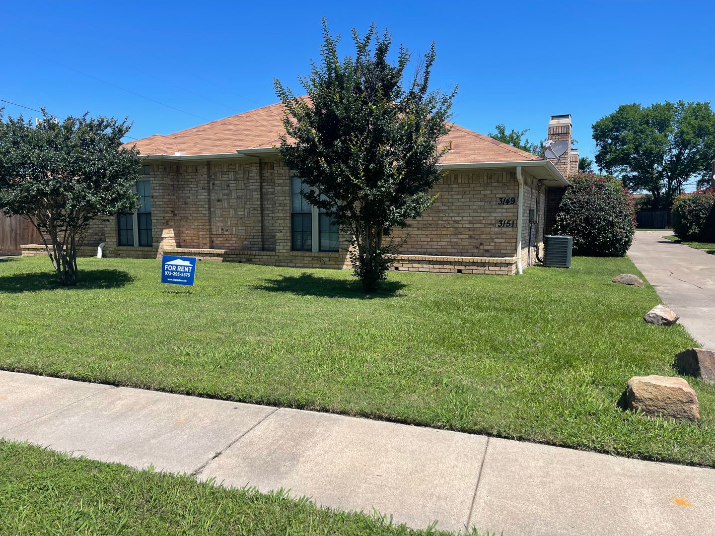 Irving Apartment: 3149 Tudor Lane