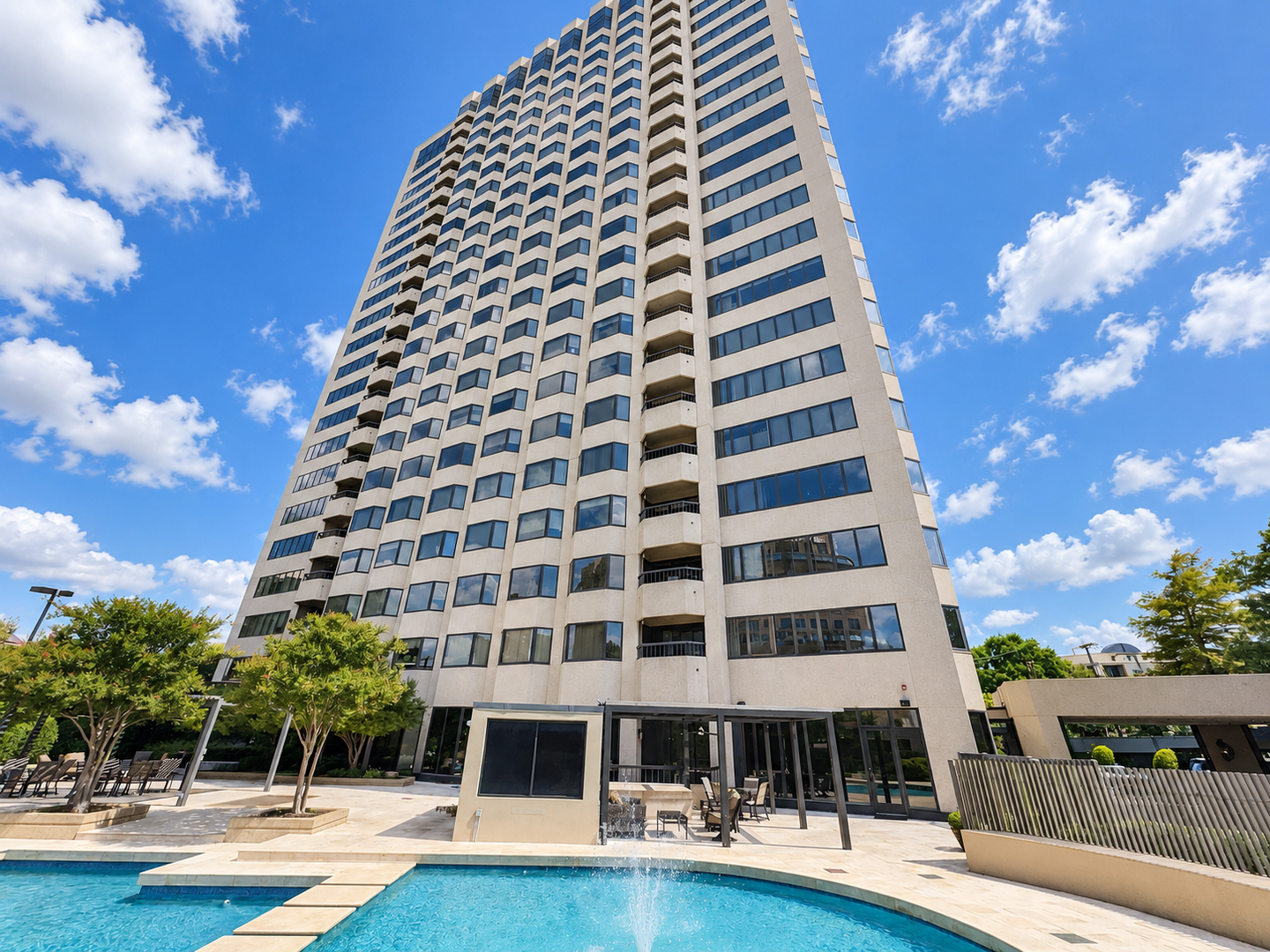 McKinney House: 3030 McKinney Ave #1703