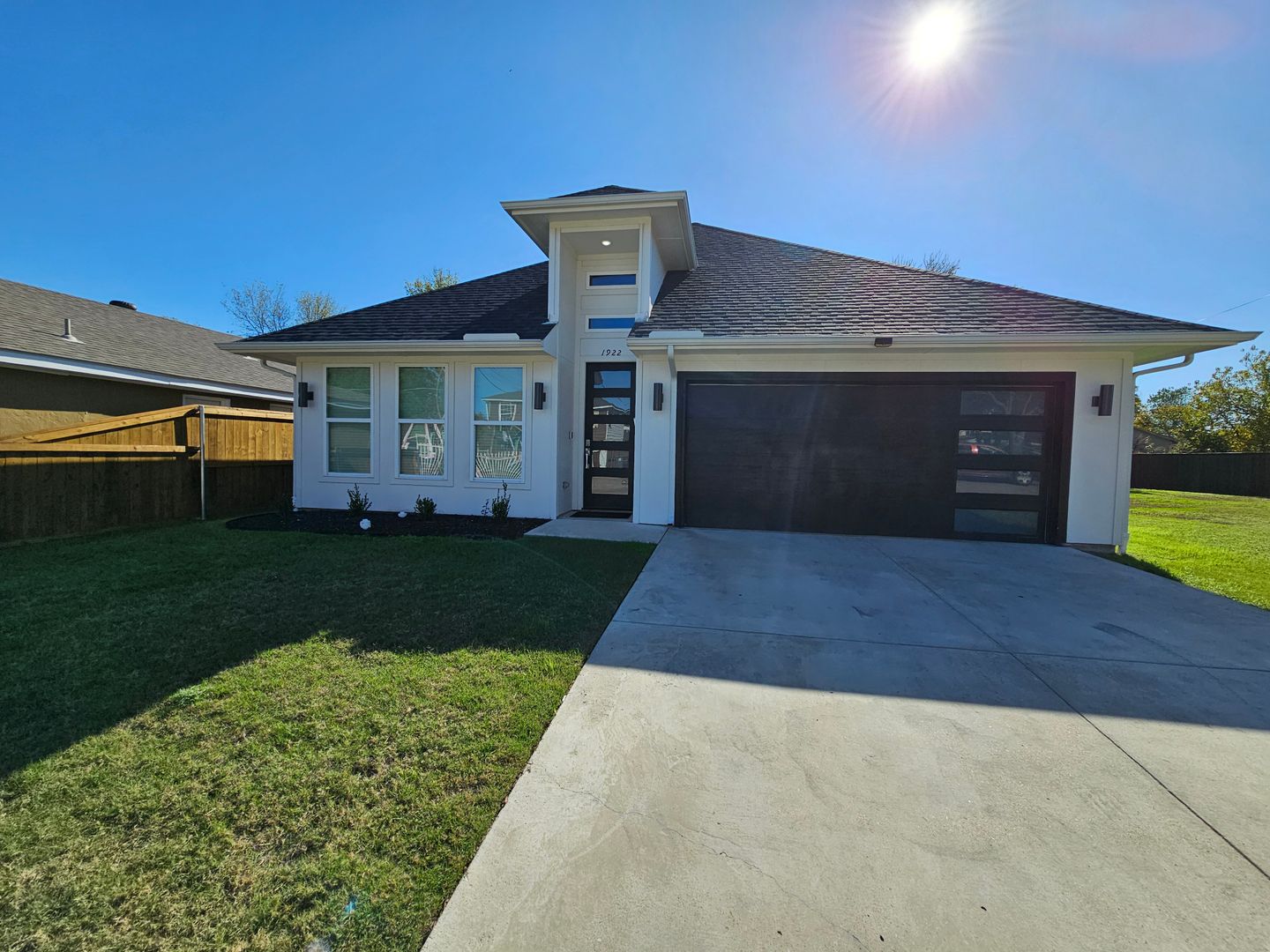 Dallas House: 1922 McBroom Street