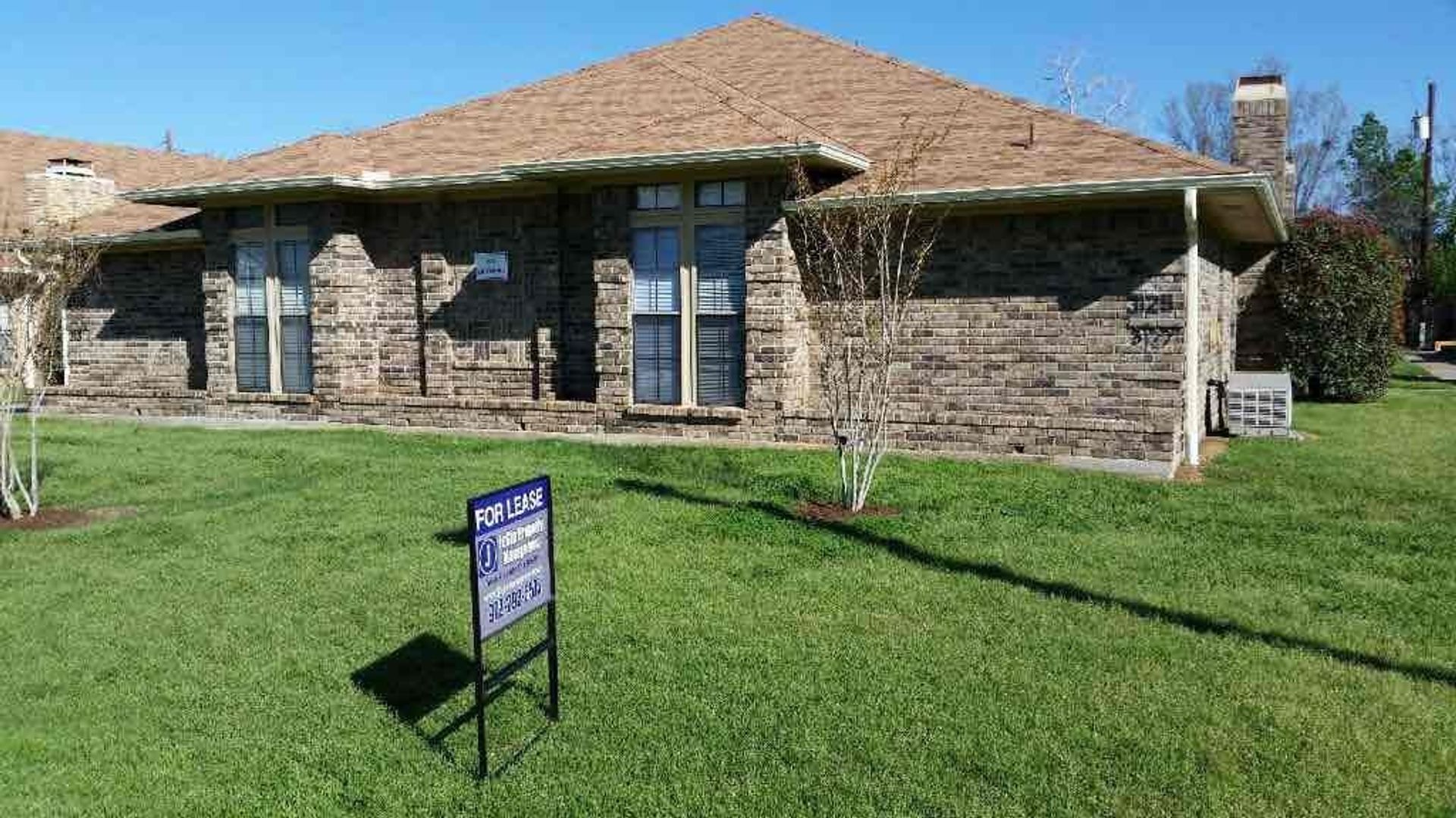 Irving Apartment: 3149 Tudor Lane