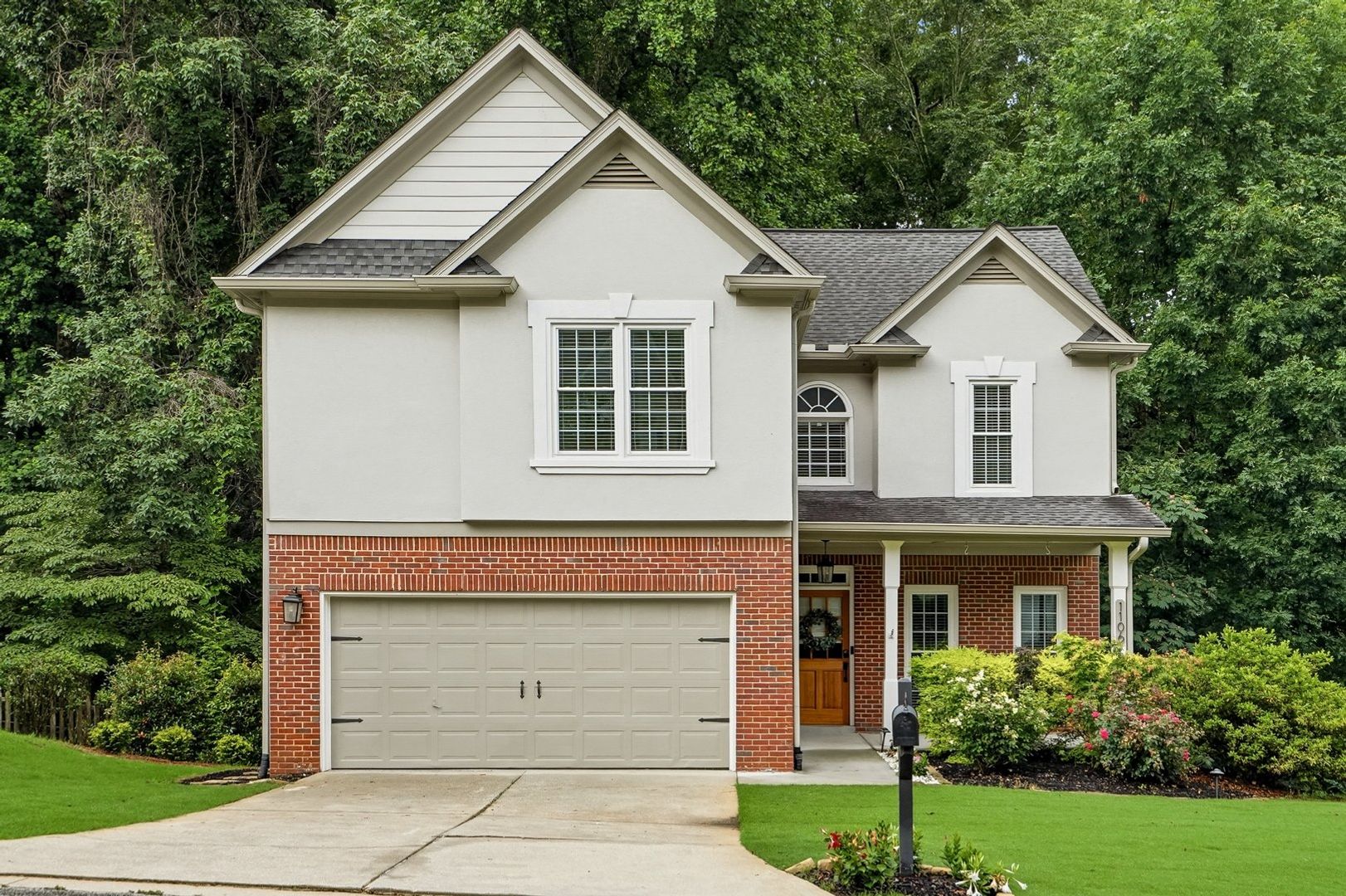 Smyrna House: 1106 Glenrose Dr SE