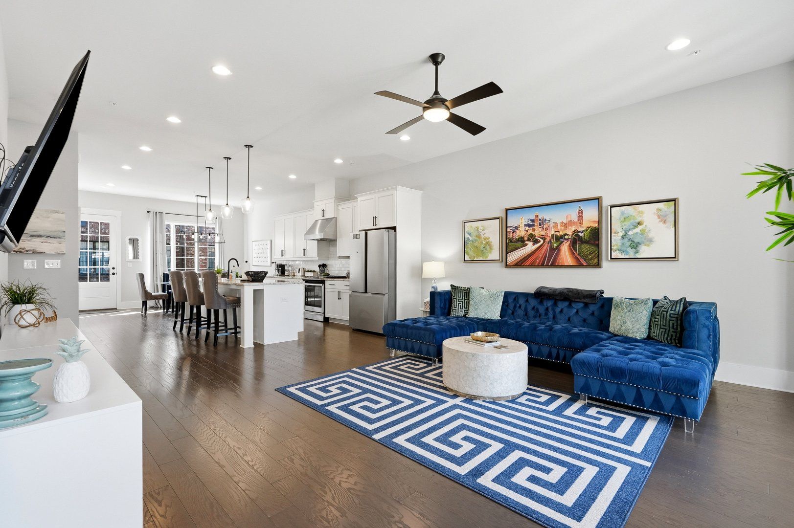 285 Castleberry Hill Walk SW 11 of 12