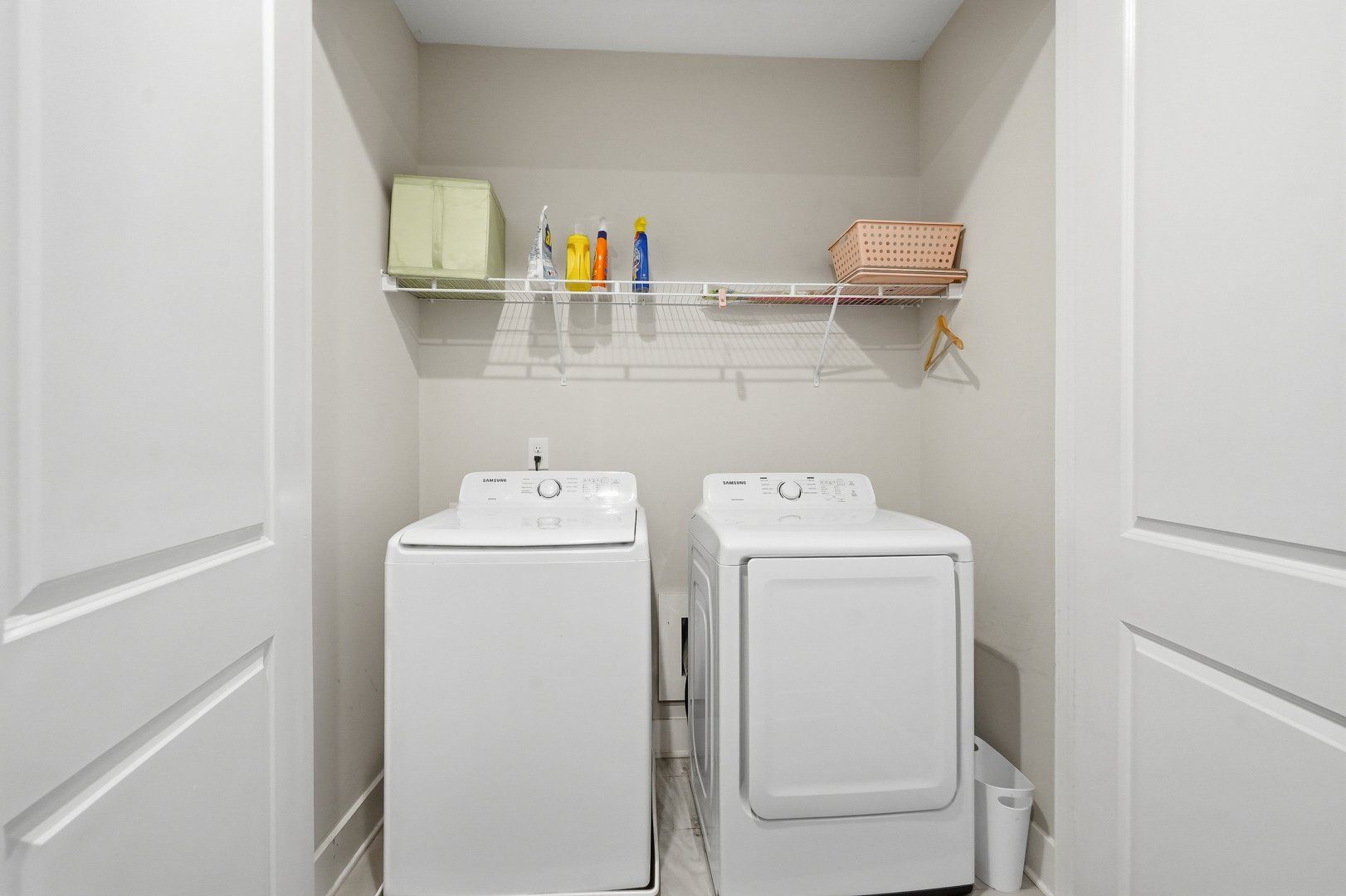 Laundry room at 285 Castleberry Hill Walk SW