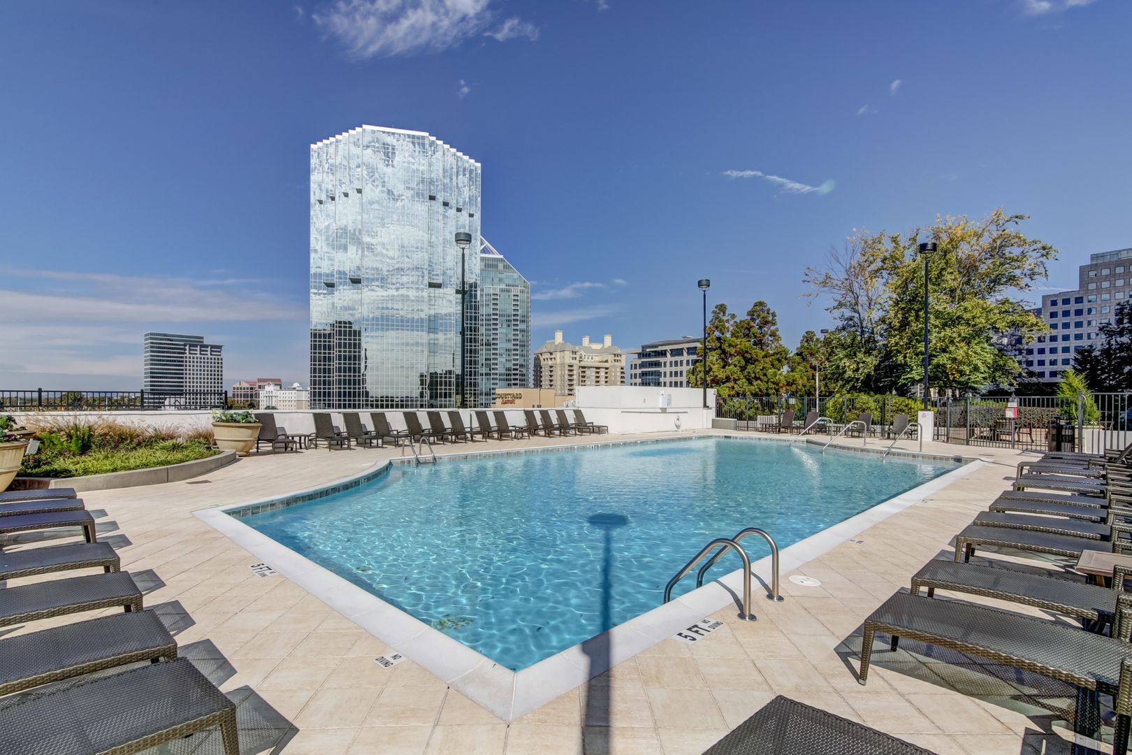 Pool at Realm 2610 (1 of 3)