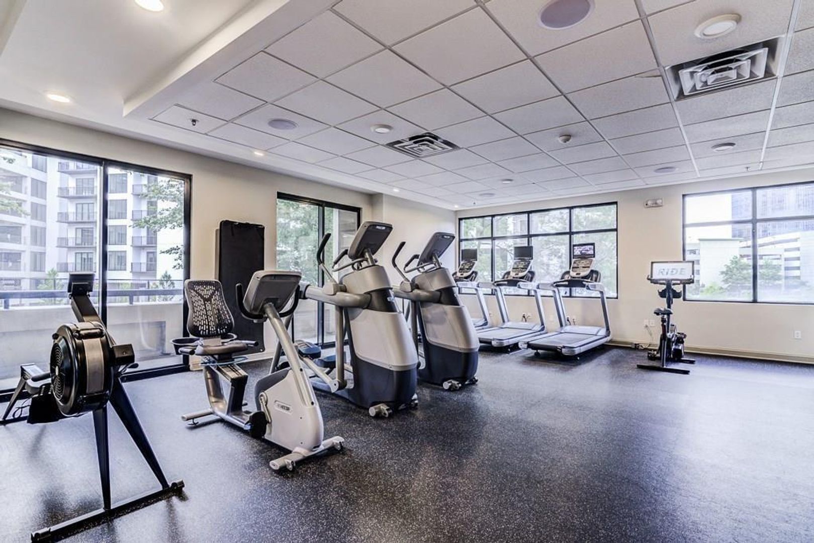 Gym at 3481 Lakeside Dr NE Unit 1007 - Grandview 1007 (1 of 2)