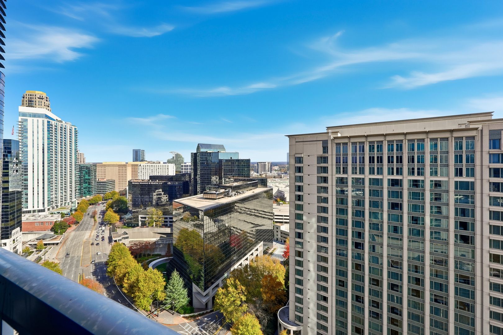 Atlanta House: 3324 Peachtrree Rd NE Unit 2001