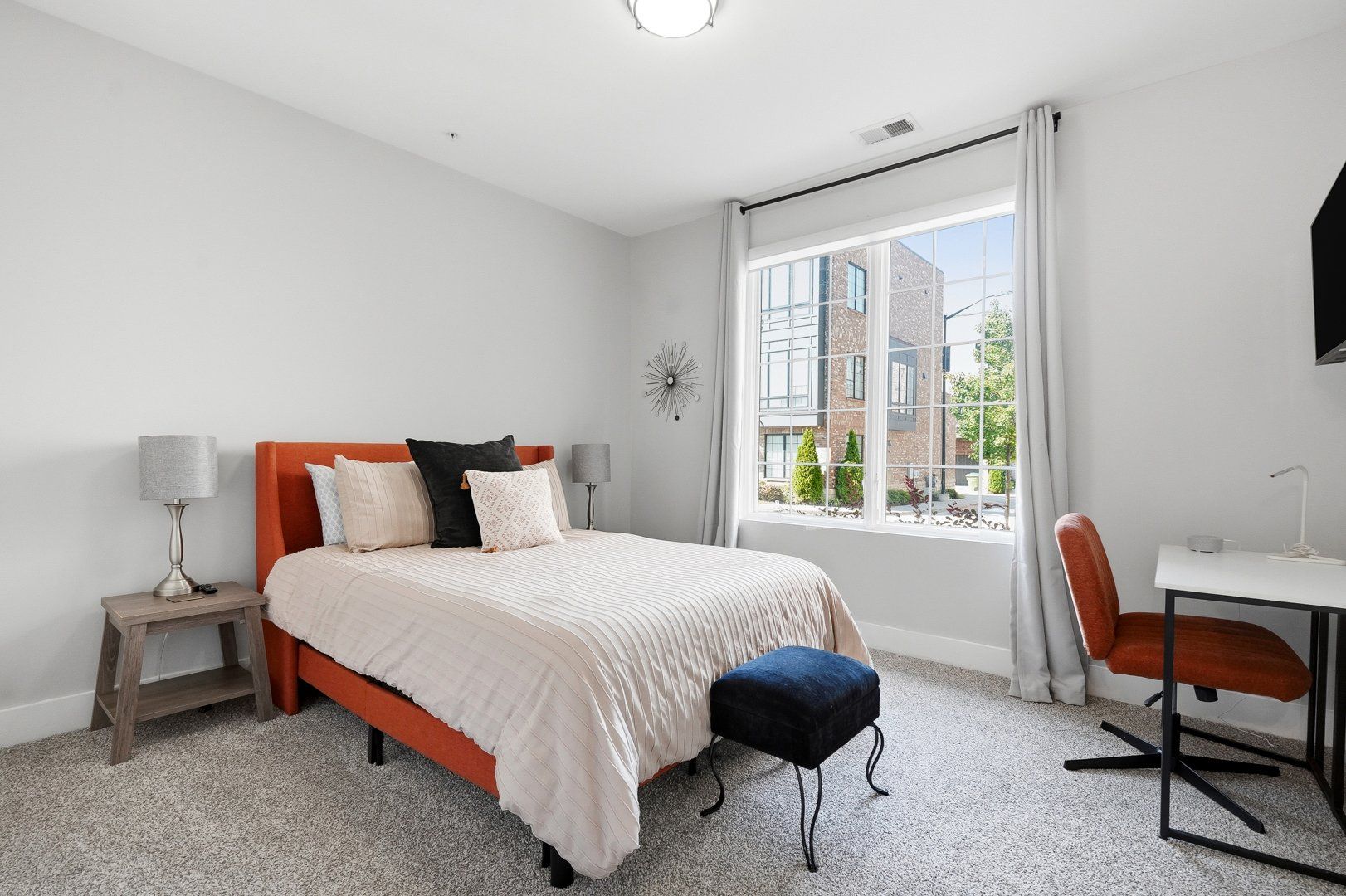 285 Castleberry Hill Walk SW 5 of 12