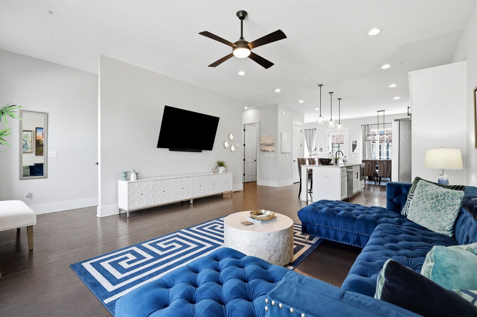 285 Castleberry Hill Walk SW 10 of 12
