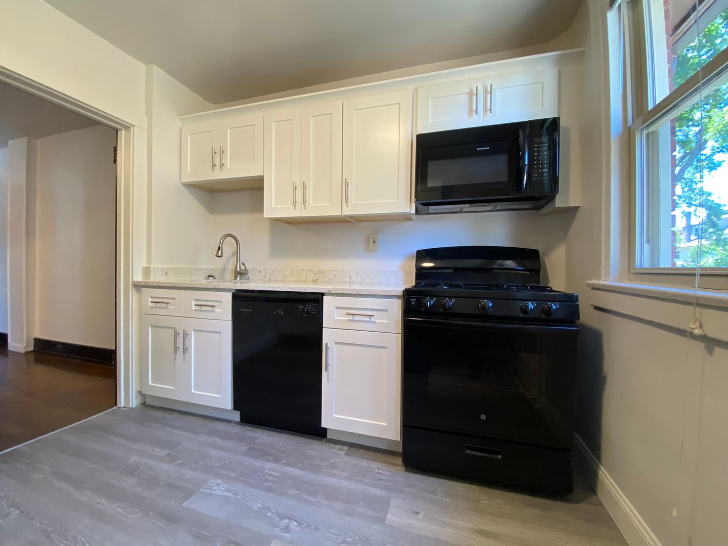 Pittsburgh Townhome: 6609 Ridgeville Street