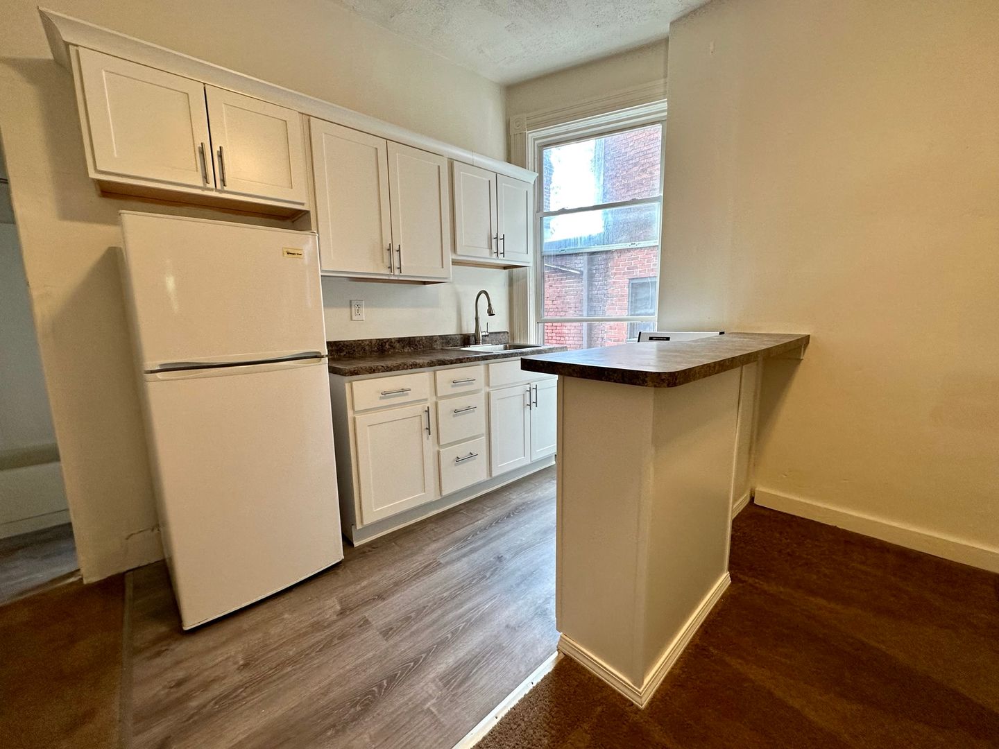 Pittsburgh Apartment: 634 Summerlea Street