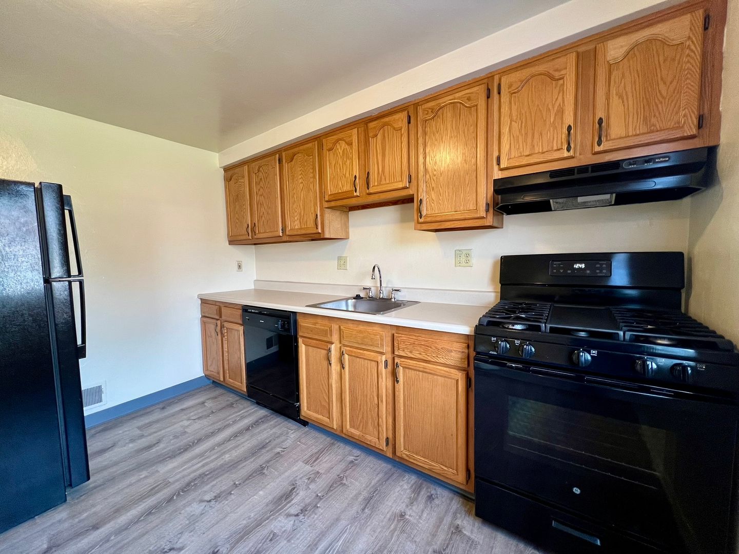 Pittsburgh Townhome: 442 Mower Drive - D