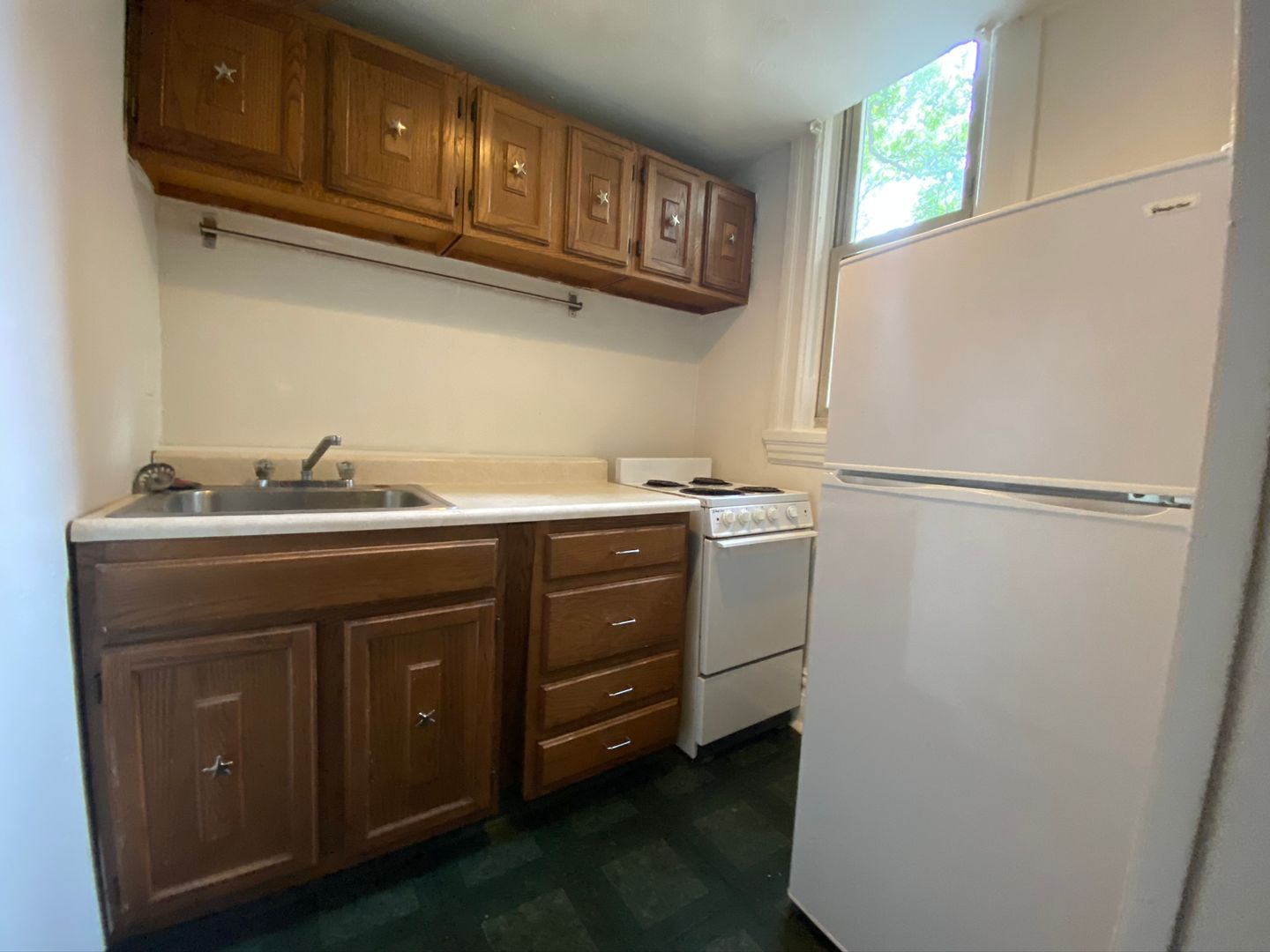 Pittsburgh Apartment: 366 S. Negley Avenue