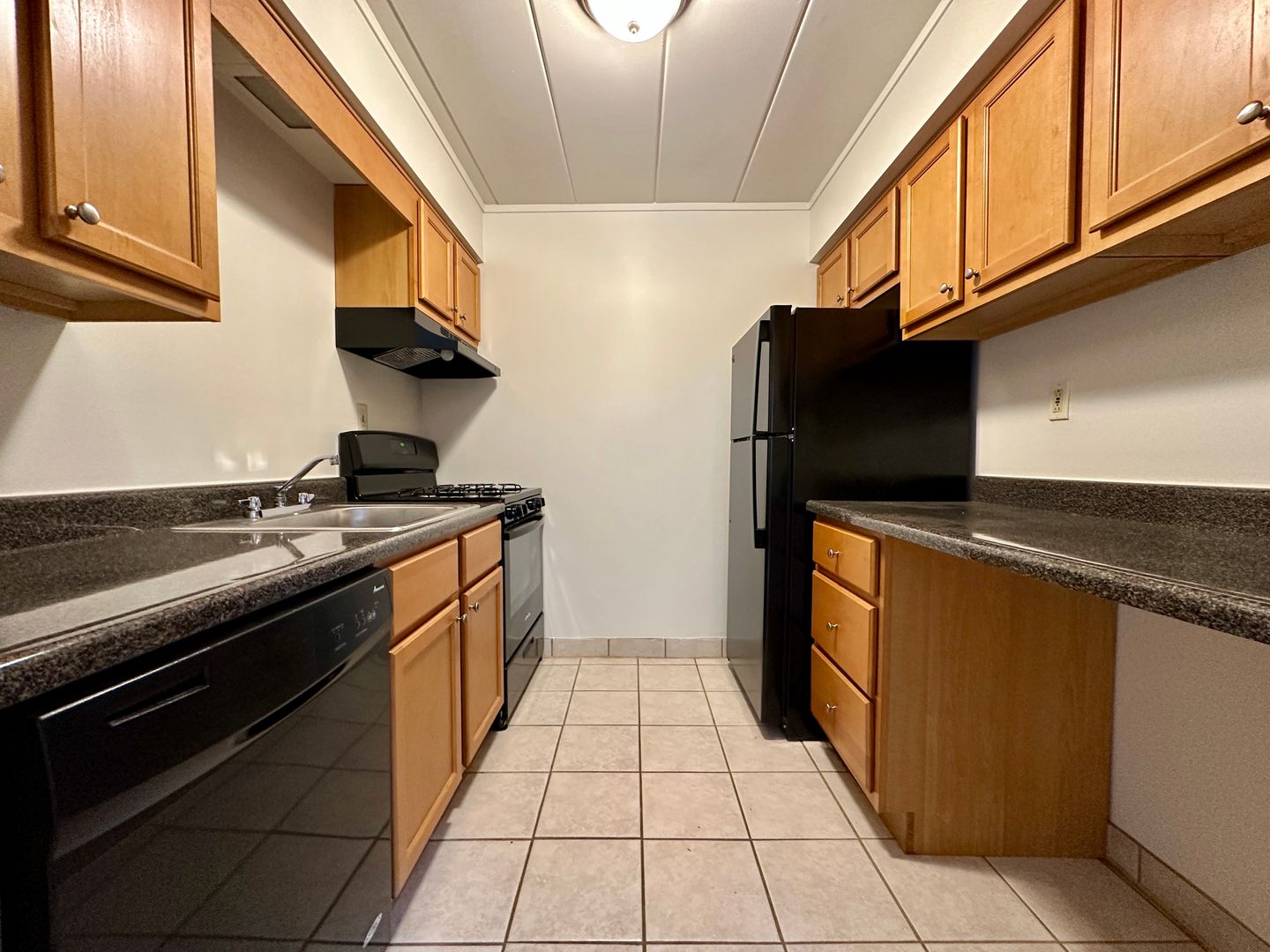 Pittsburgh Apartment: 650 Center Road