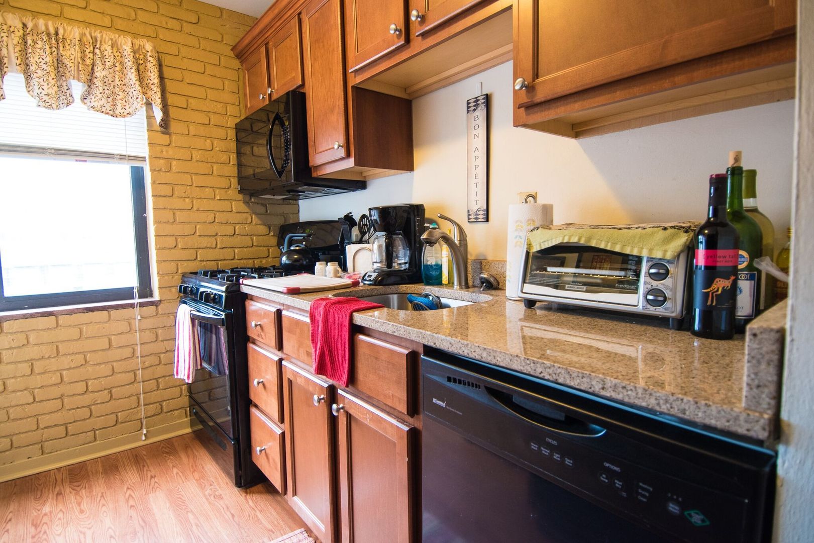 Pittsburgh Apartment: 5320 Fifth Avenue