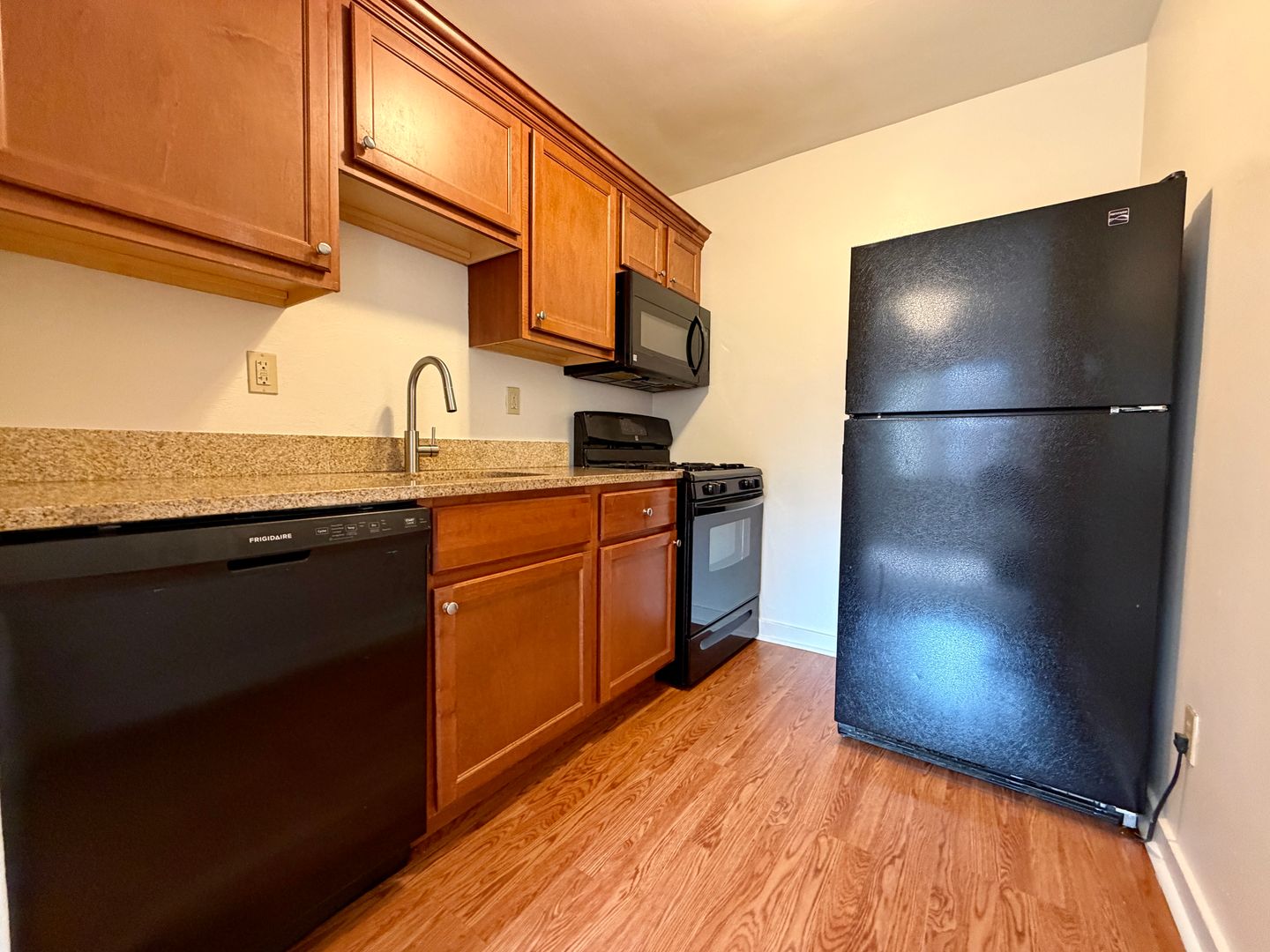 Pittsburgh Apartment: 5320 Fifth Avenue