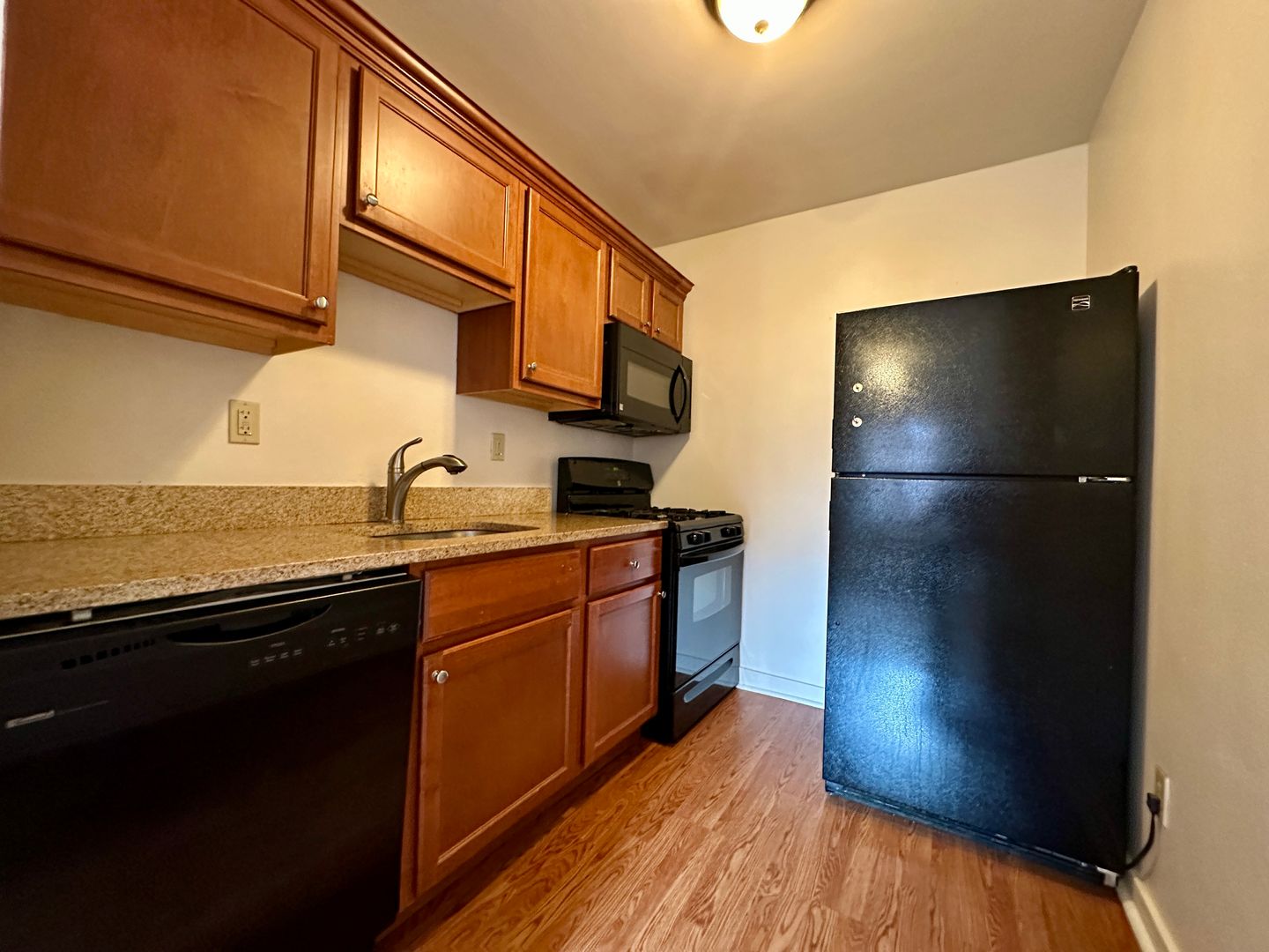 Pittsburgh Apartment: 5320 Fifth Avenue
