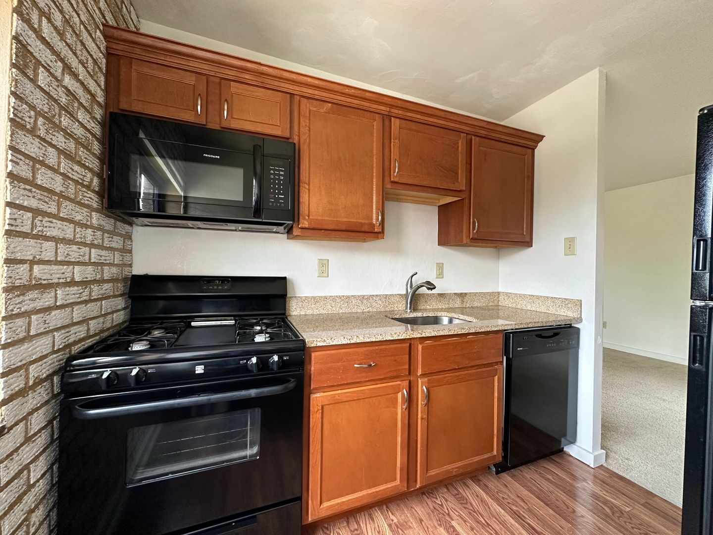 Pittsburgh Apartment: 5320 Fifth Avenue