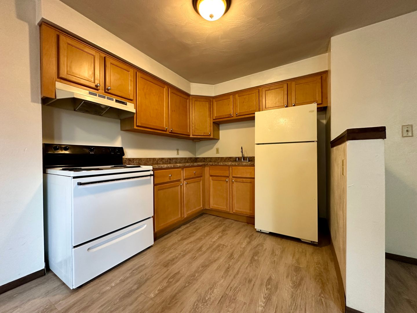 Pittsburgh Apartment: 3450 Bates Street - 07