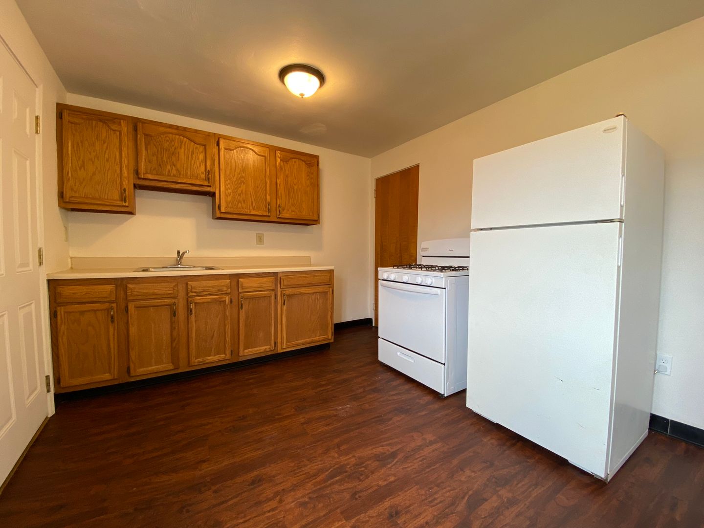 Cheswick Townhome: 99 School Avenue