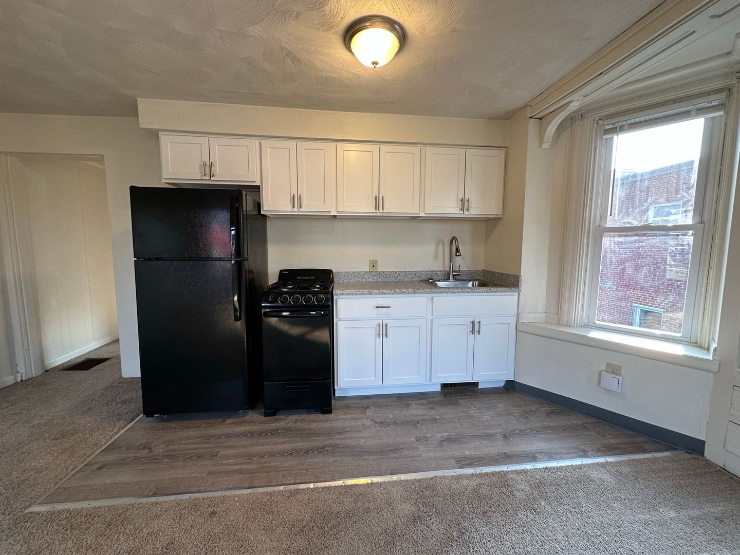 Pittsburgh Apartment: 328 Meyran Avenue - 2