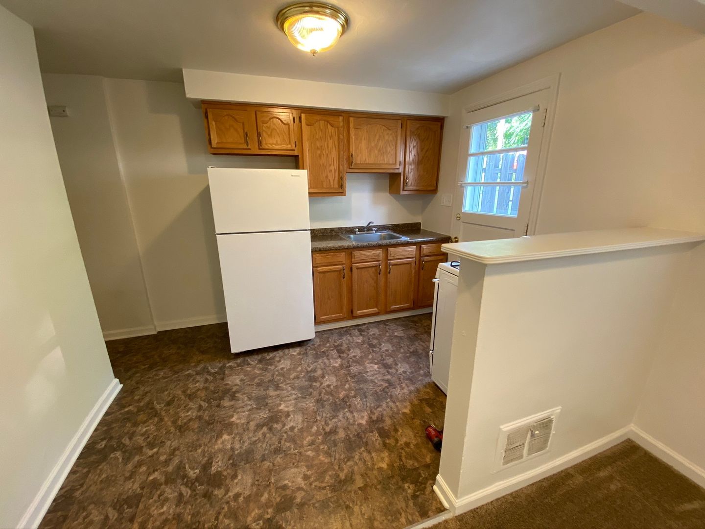 Verona Apartment: 701-707 1St Street