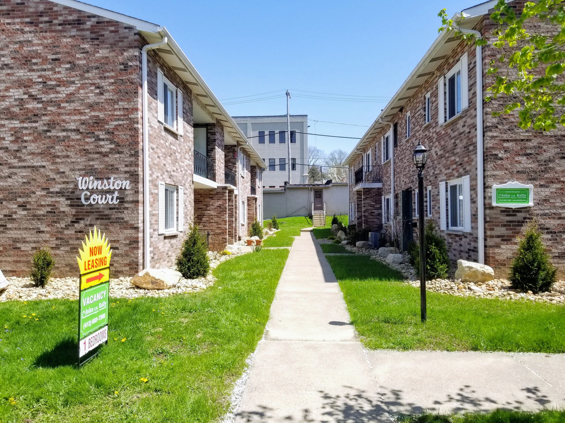 Oakmont Apartment: 302 3rd Street