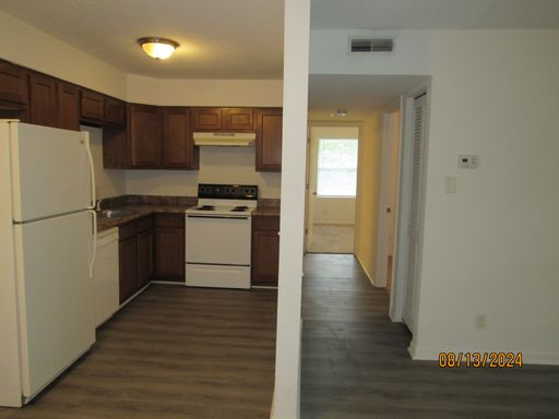 2 bedroom apartment in Lake Ozark