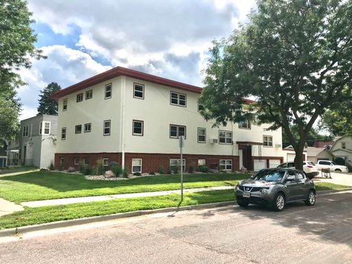 Central SF 2 bed 1 bath Apt! Great location near McKennan Park! – photo 1