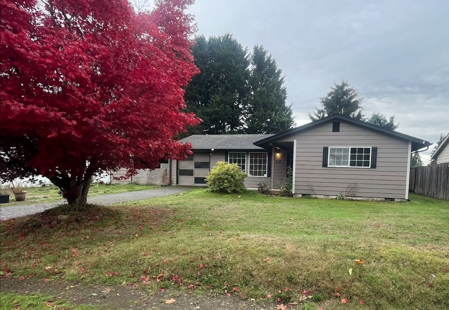 Centralia House: 316 Noel Ave.