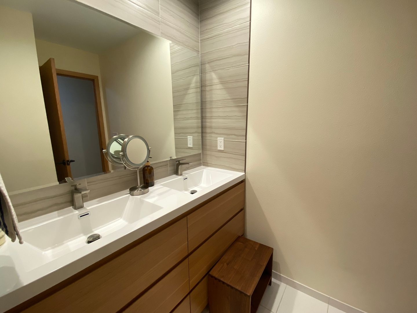 1960 W Scenic, The Dalles, OR 97058