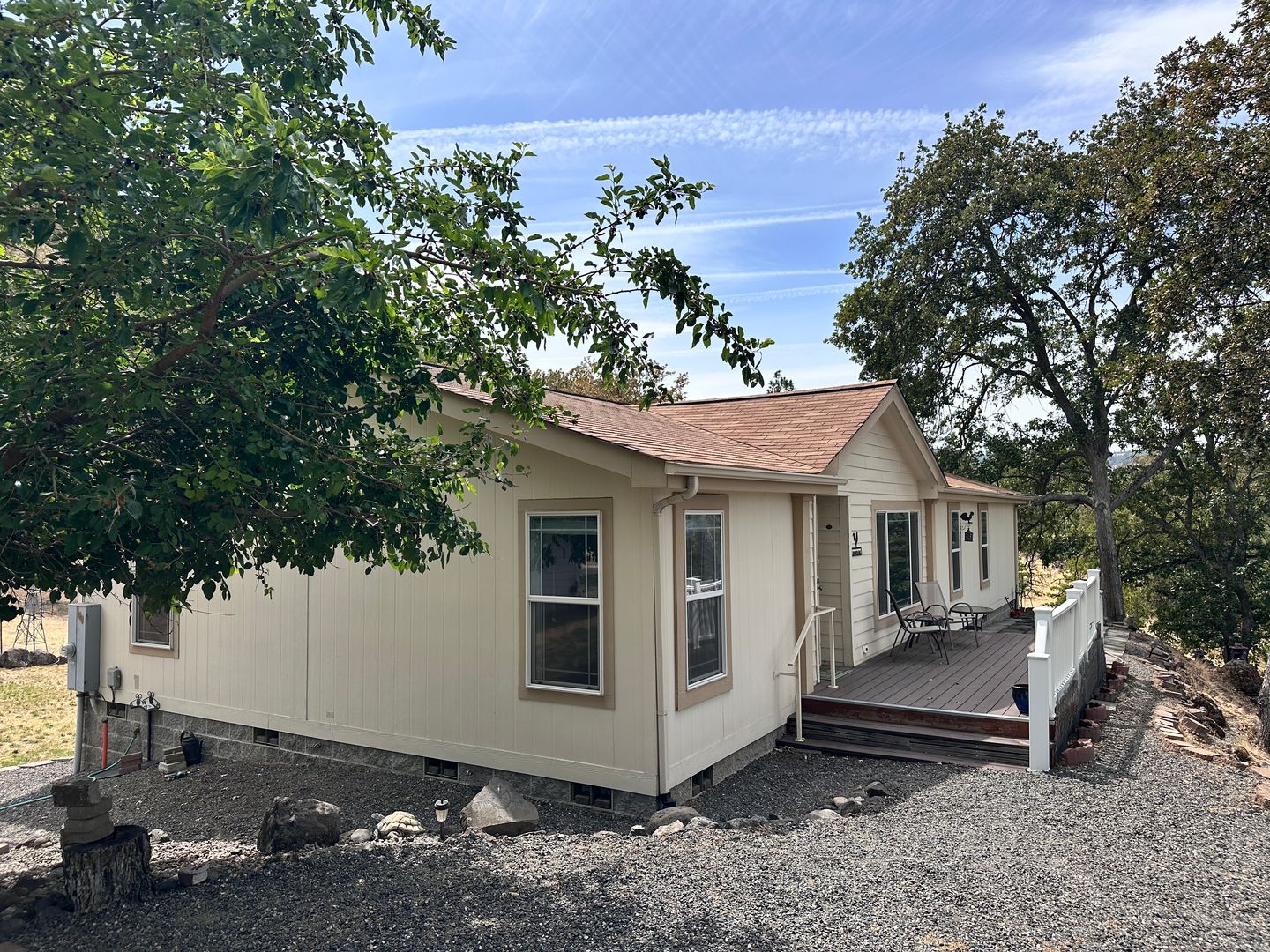 The Dalles House: 100 E. 15th St.